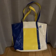 adidas エナメルバッグ