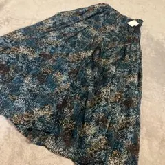 新品未使用リリーブラウン/総柄マキシ丈スカート