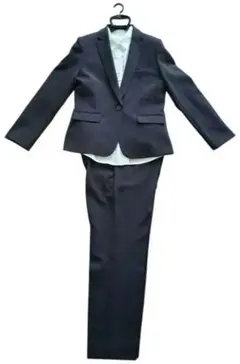 【新品・未使用】パンツスーツ上下ブラウス付き入学式 卒業式 入社式 ネイビー