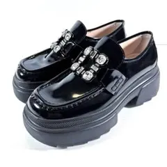 極美品❣️Roger Vivier バックルパテントローファー 黒 34 収納袋付のサムネイル