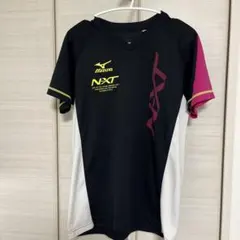 Mizuno NXT Vネックシャツ 黒/ピンク