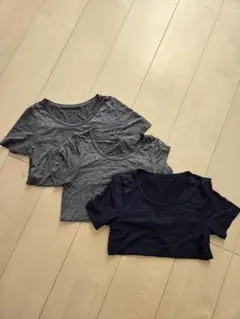 130：UNIQLO　ヒートテック 半袖Tシャツ　グレーとネイビー 3枚セット