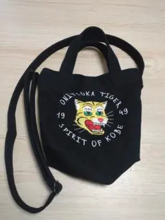 【美品】 オニツカタイガー 黒 ショルダーバッグトートバッグ 虎刺繍