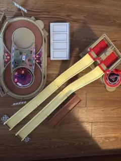 カーズ　トミカ　アトラクションコース　トリプルバトルコース　箱無し