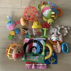 赤ちゃん おもちゃ まとめ売り 布絵本 アンパンマン プーさん ラトル 知育玩具のサムネイル