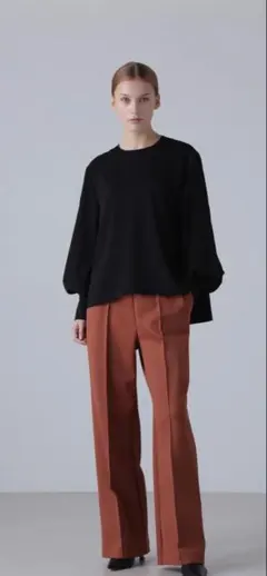 一度着用 美品 ADORE アドーア ブラウス 黒のサムネイル