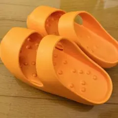 Item thumbnail for item 6c72f7d5-dfbc-487e-80bd-d93a42c2b0b7