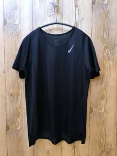 【新品未使用】NIKE DRY FIT Mサイズ ブラックのサムネイル