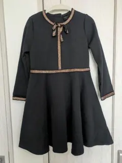 黒い長袖ドレス リボン付き　ワンピース　120cm