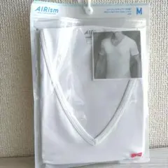 新品　ユニクロ　エアリズムVネックT　半袖　Mサイズ　ホワイト
