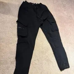 ZARA カーゴパンツ ブラック Lサイズのサムネイル