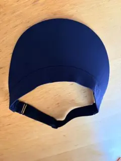 ルルレモンネイビーブルー サンバイザー 調整可能