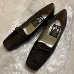 【美品】　MIHAMAクロコダイル風パンプス 中ヒール/22.5cmのサムネイル