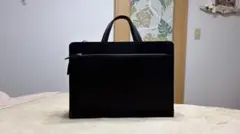 ブラックビジネスバッグ