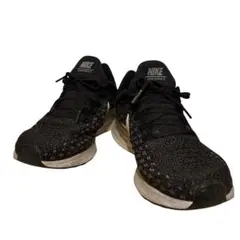 NIKE 23.5cmブラック 黒　ランニングシューズ レディース　スニーカー