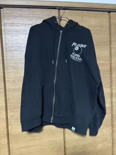 PLAYBOY ブラック パーカー