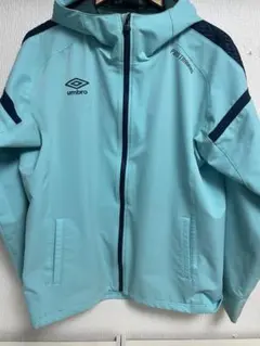 umbro PRO TRAINING ピステ 水色