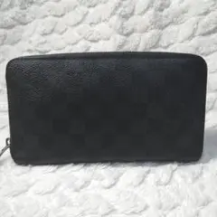 ルイヴィトン ダミエ グラフィット ジッピーオーガナイザー 長財布