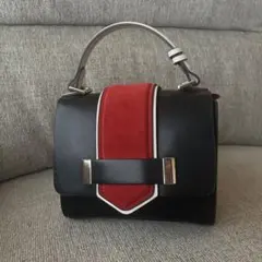 人気⭐︎ZARA⭐︎ミニバック♪ショルダーベルト付き