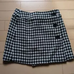 ハウンドトゥース柄タイトスカート