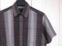 【値下げ】DKNY ダナキャランニューヨーク　チェック柄 半袖シャツ　Mのサムネイル