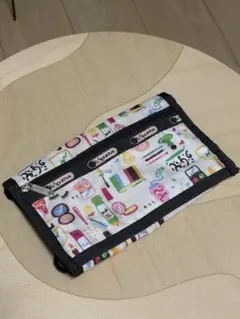 LeSportsacマルチケースのサムネイル