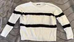ホワイト ブラック ストライプ Vネックセーター
