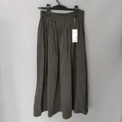 ユニクロ　ボリュームギャザースカート　L オリーブ　新品