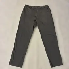 UNIQLO スラックス グレー Mサイズのサムネイル