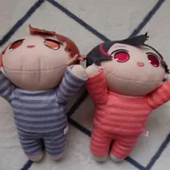 カラフルピーチ寝そべりぬいぐるみ