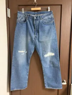 Beams ダメージデニムパンツ　ビックシルエットのサムネイル