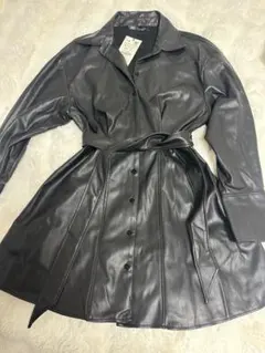 【新品未使用】ZARA フェイクレザーシャツ トップス ブラック Sサイズ