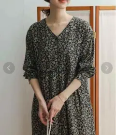 アーバンリサーチドアーズ DOORS ワンピース 花柄　ブラック　秋