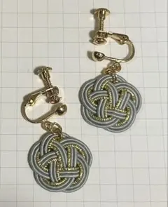 水引梅結びのイヤリング