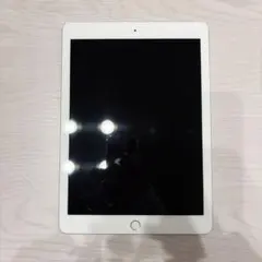iPad 第6世代 32GB Wi-Fiモデル A1893 シルバーのサムネイル