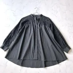 24年 スピックアンドスパン F コットンサテンエンブロイダリーシャツ 