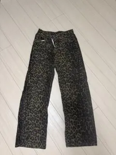 レオパード柄 デニムパンツ Sのサムネイル