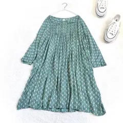 美品【PUAL CE CIN】 ピンタックチュニック 総柄 ゆったり　体型カバーのサムネイル