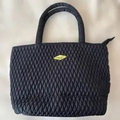 ハンドバッグ　黒