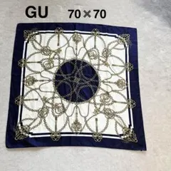 GU ジーユー プリント スカーフ 70cm✖️70cm トラッドのサムネイル