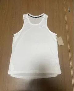 NIKE ナイキ　ランニングウェア　タンクトップ　マイラー　速乾　白　M新品