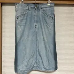 リーバイス　レア　膝下スカート