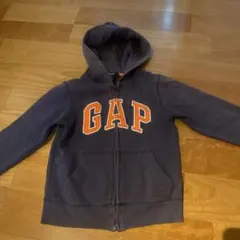 GAP KIDS 110cm ロゴ入りパーカー