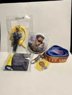 三代目JSB ELLY グッズ5点 ストラップ 缶バッジ