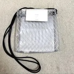未使用品】S.F.C MESH SHOULDER POUCH LARGE 白 - メルカリ
