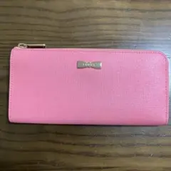 FURLA リボン付きピンク二つ折り財布