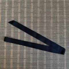 GUCCI ブラックリボン ロゴ入り