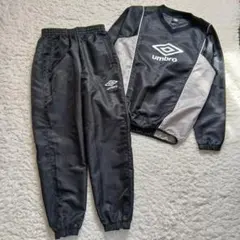 新品！UMBRO ピステ・ウィンドブレーカー セットアップ 旧タグ