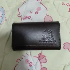 サンリオ　ハローキティ　キーケース　ダークブラウン