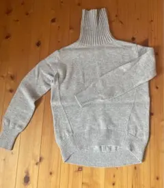 UNITED ARROWS タートルネック セーター　ライトグレー